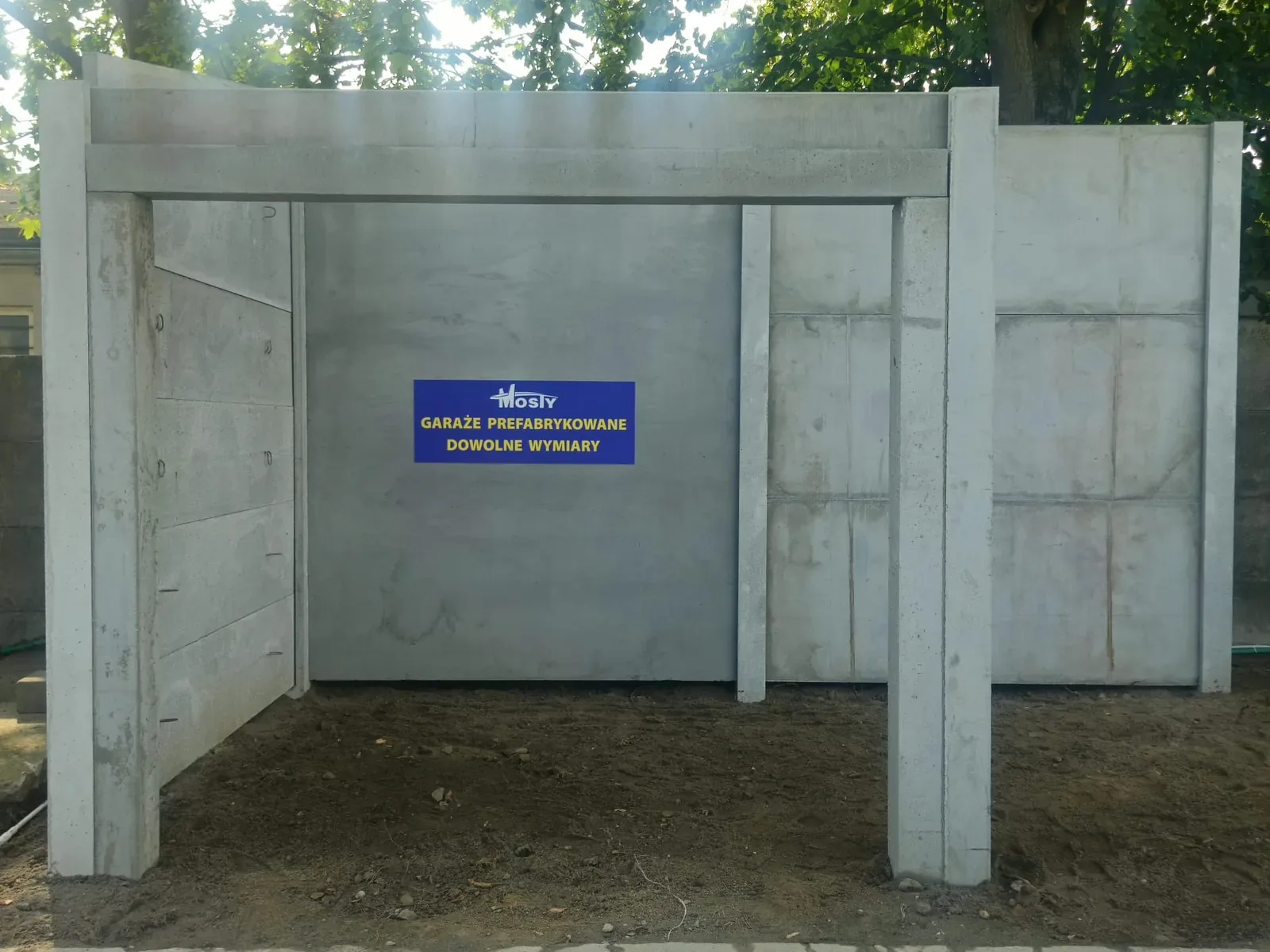 Prefabrykowany garaż betonowy z możliwością konfiguracji wymiarów